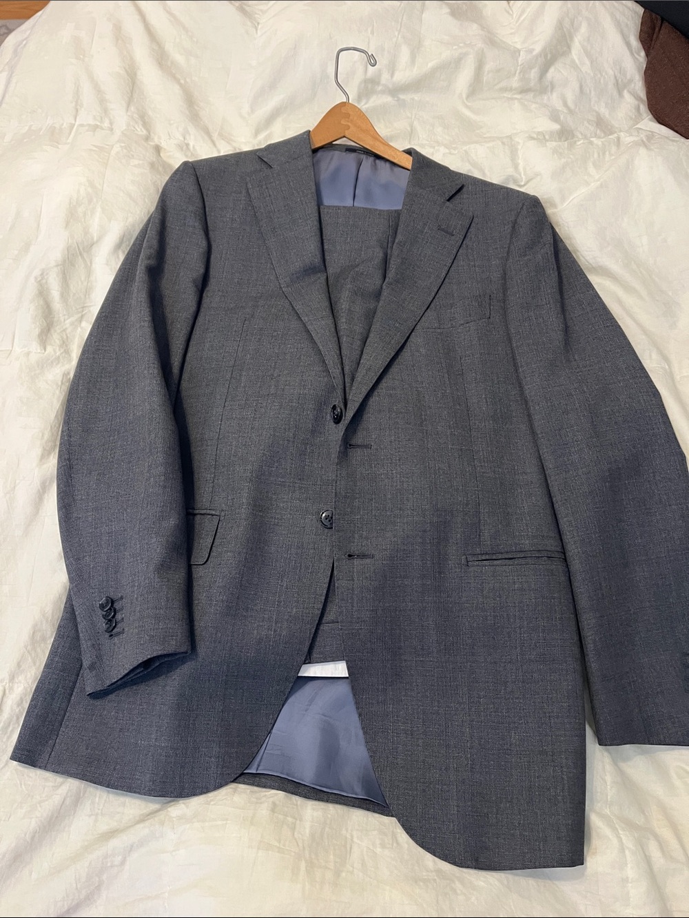 Suitsupply Charcoal Gray Two-Button Wool-Blend Suit Jacket — 42L